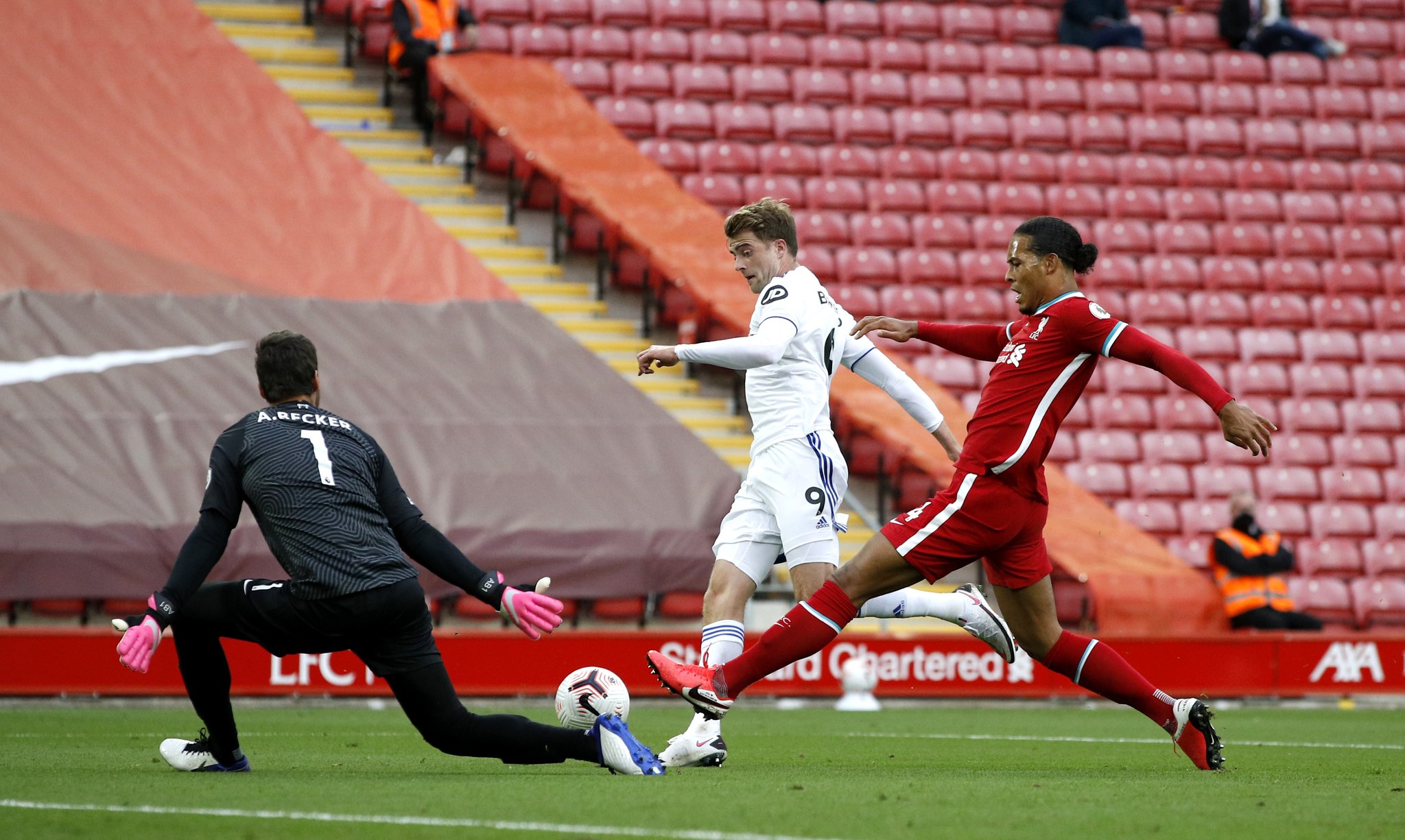 持他的康复 持他的康复